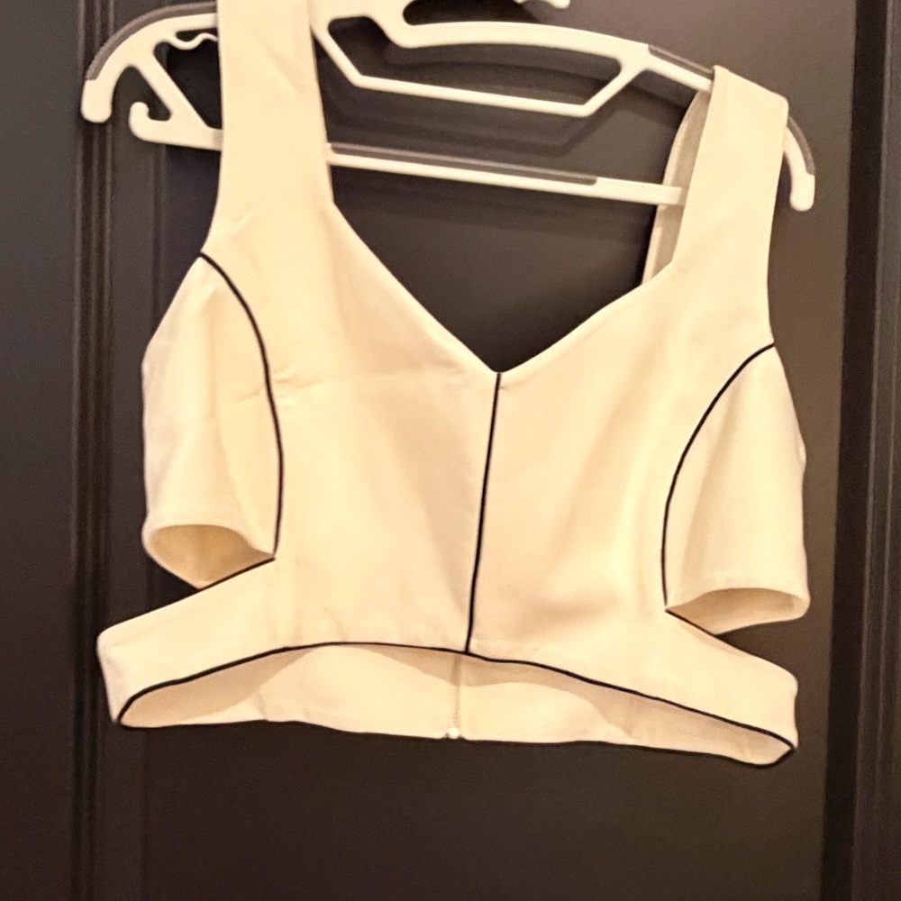 Vakko Cream Cutout Crop Top with Black Trim